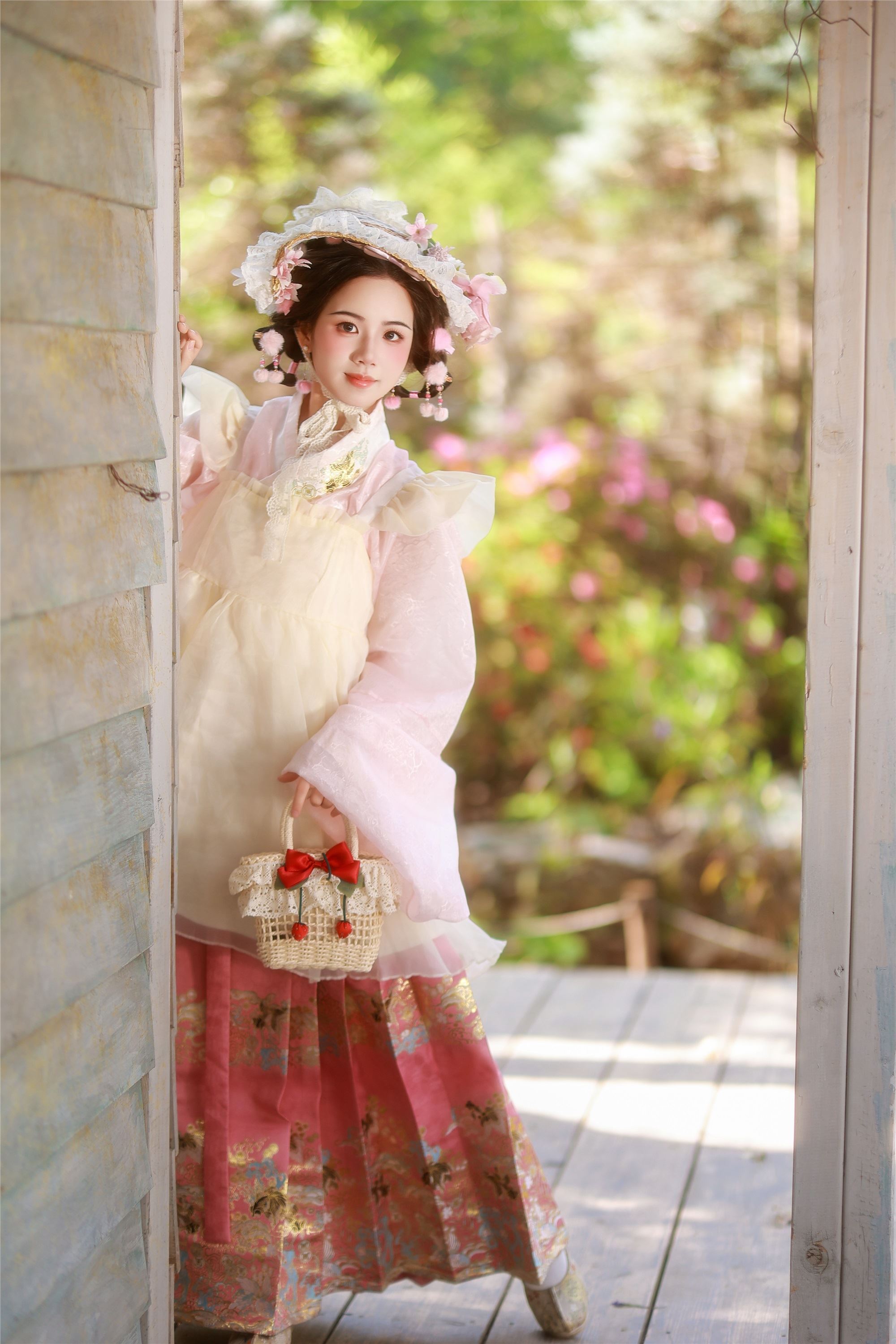 YITUYU艺图语 2025.02.01 草莓甜心 小杜同学